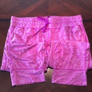 🌸EUC PINK & PURPLE SOFT CASUAL CAPRIS🌸 XL(16/18)